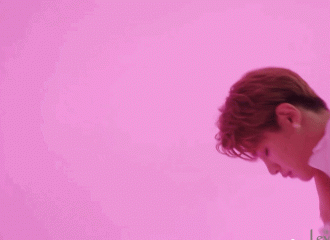 [新闻]210802 黄明昊 x 莱绅通灵新品广告大片上线 闪耀摩登诠释当代年轻人的真我态度