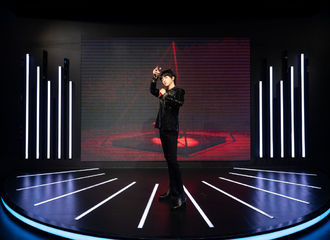 [新闻]210818 华晨宇【限时乐队装置】将于8月21日结束展出 火星人们千万不要错过