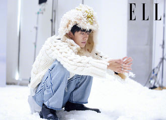 [分享]210822 易烊千玺《ELLE》杂志拍摄花絮帅图 正所谓随便抓拍就是大片