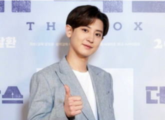 [新闻]211104 exo灿烈，11月份生日中最想被祝贺的艺人1位