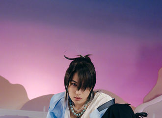 [新闻]211209 EXO KAI《peaches》表演影像公开...表现力超群的编舞
