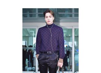 [新闻]211224 EXO KAI如何成为2021最具影响力K-pop时尚偶像