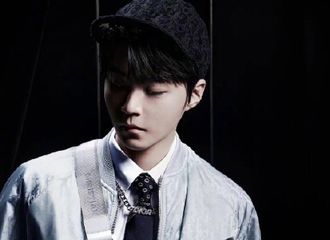 [新闻]220318 王俊凯 x Dior ┊上身示范CD DIAMOND系列